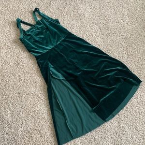 Women’s green velvet Dancewear dress.